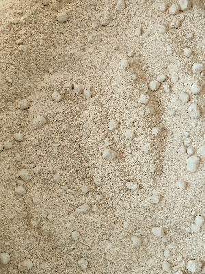 De Oiled Rice Bran - Moisture (%): 8%