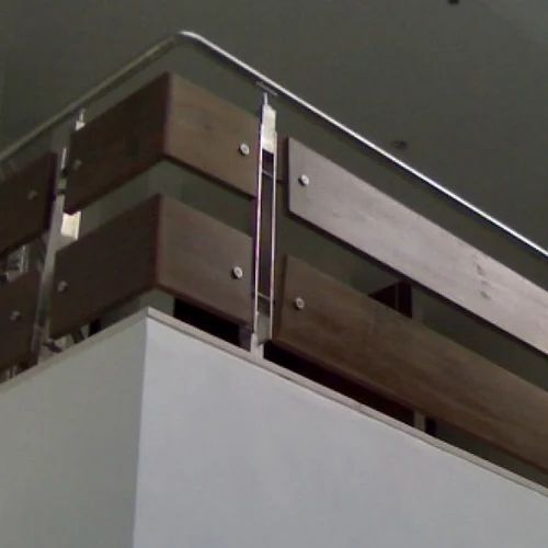 Stainless Steel Designer Hand Railing