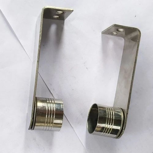 Stainless Steel Curtain L Bracket - Stainless Steel, 4 Inch Size, Silver Color, Polished Finish | Features Metal Material, Customizable Size