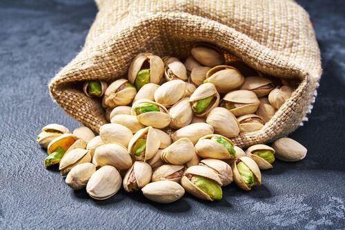 Pistachio Nuts - Broken (%): .