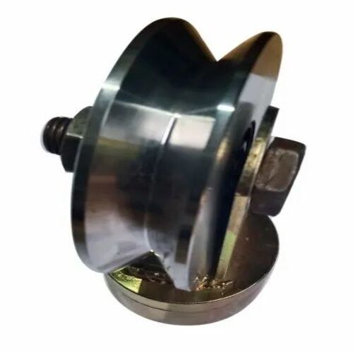 Universal Gate Wheel - Chrome Finish, 3 Inch Diameter Iron, 3.5 Inch Roller Height, Corrosion Resistant, Silver Metal, Industrial Usage, Pack of 50