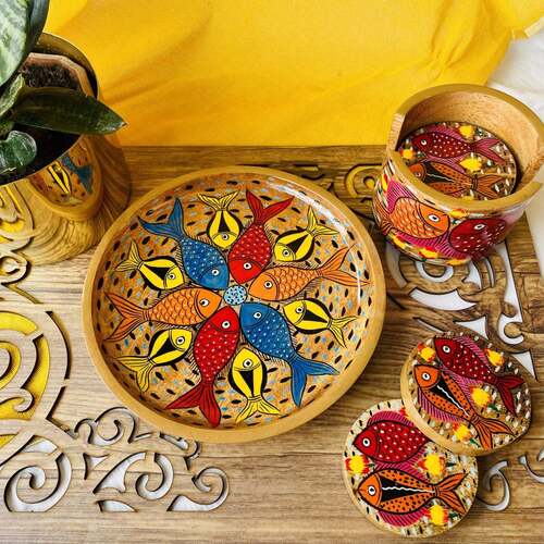 Gifts & Crafts - Material: .