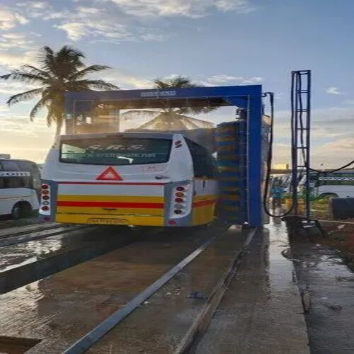 Commercial Vehicle Washing Machines