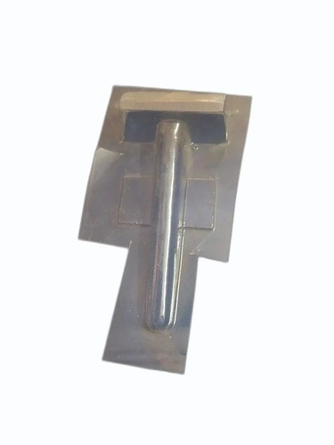 Shaving Razor Blister Tray - Plastic, Rectangular 2-3 gm Thickness | Transparent, Waterproof, Industrial Usage