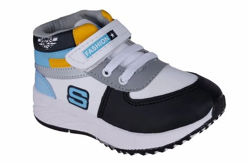Kids Sports Shoe - Color: Na