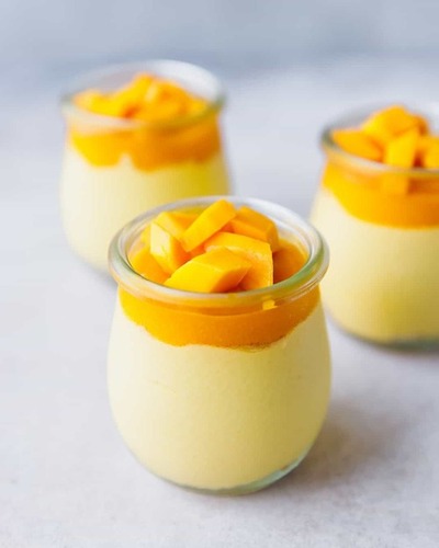 Mango Cheese Jar - Creamy Cheesecake with Tropical Mango Flavor | Eggless, Multiple Pack Sizes, Delightful Piece Shape