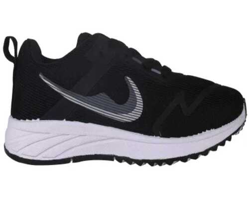 Sports Shoes - Color: Black