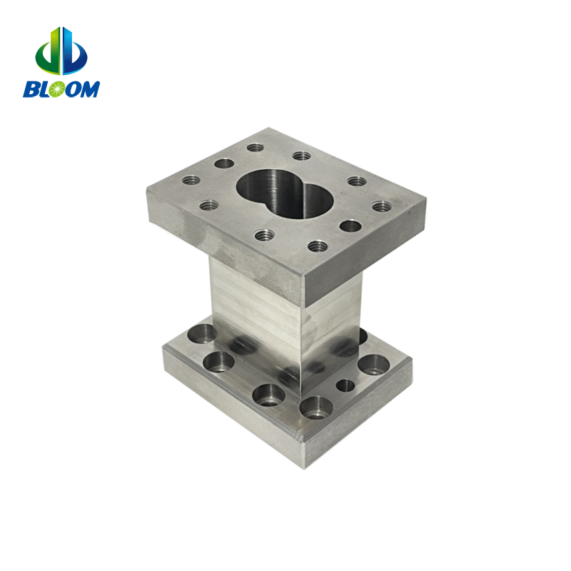 complete set of plastic extruder parts screw elements barrel and liner for refurbishment in polymer compounding lines