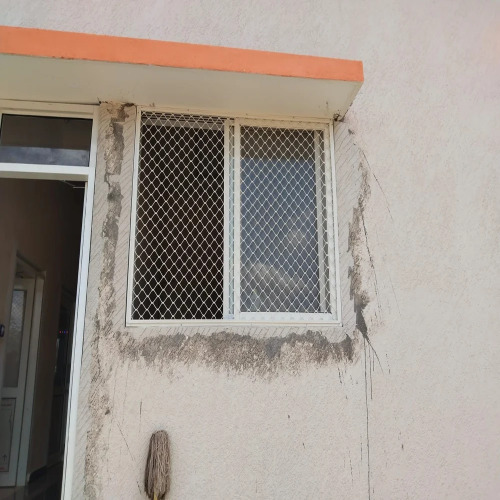 Aluminum Fixed Windows - Customized Size, Polished Finish | Sleek, Energy-Efficient Glass, Corrosion Resistant, Long-Lasting Frame
