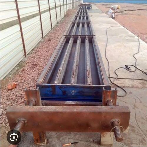 Fencing Pole Mould - Iron 6 MM Thickness | Crack Proof Fine Finishing Customized Size for Enhanced Corrosion Resistance