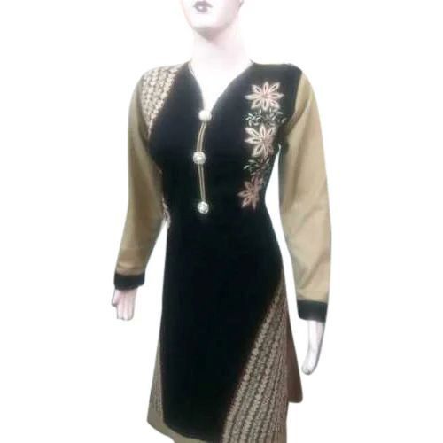 Full Sleeve Woolen Kurti - Comfortable Fit, Stylish Red Color, Breathable Material, Long Sleeves , Casual Wear for All Occasions