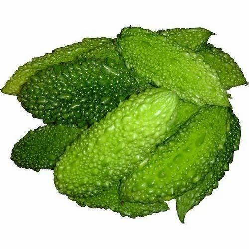 Fresh Bitter Gourd - Organic, 10kg Carton Packaging | Chopped, Cooked Style, Common Shape, 85% Maturity