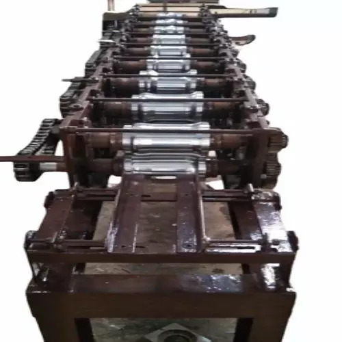 Shutter Rolling Machine - Capacity: 1 Ton/Day Ton/Day