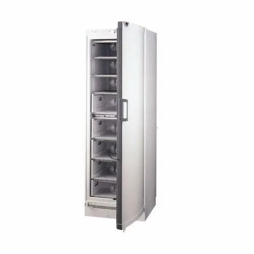 Upright Showcase Freezers