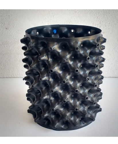 Flower pot