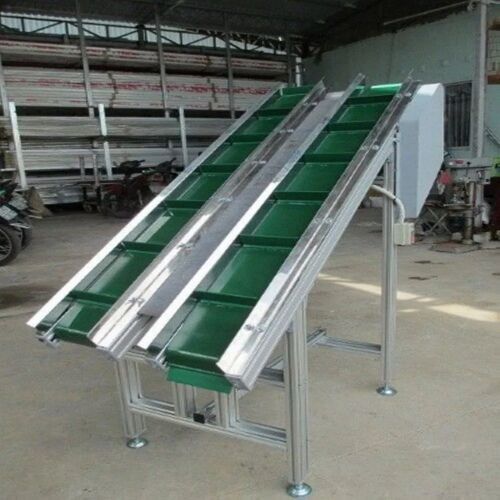 Hopper Feeding Conveyor