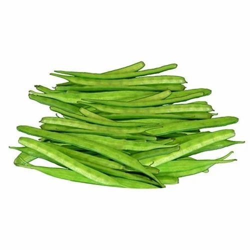 Fresh Cluster Beans - A Grade, Pesticide Free, Chopped for Cooking | Common Shape, Optimum Quality, Fresh Condition