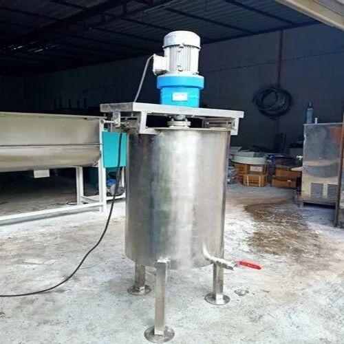 Liquid Detergent Mixer Machine