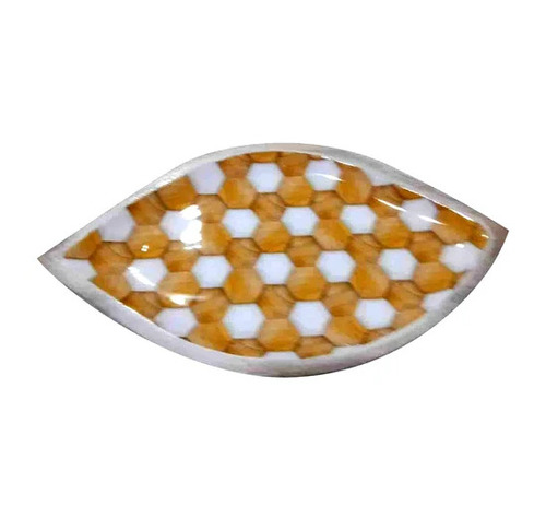 Leaf Shape Wooden Serving Tray