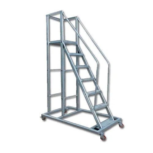 Aluminum Movable Ladder - Material: Aluminium