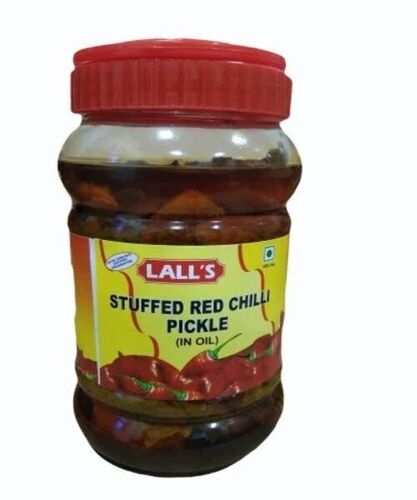Stuffed Red Chilli Pickle - 1 Kilogram Spicy Flavored, Sliced Pickles with 12 Months Shelf Life, Tasty Ingredient Blend