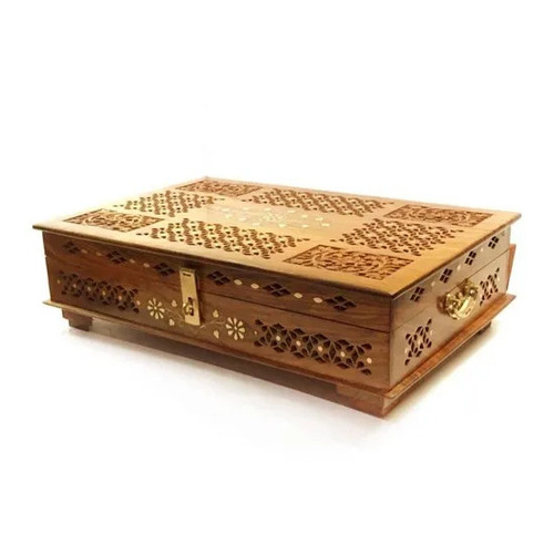 Decorative Wooden Brass Gift Box - Brass And Wood Material, Rectangle Shape, Natural Finish , Golden Color Ideal For Gift Storage