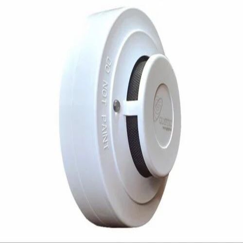 Intelligent Addressable Smoke Detector - ABS Plastic, Area Coverage 20~30 m2, Silver Color | Ideal for Office, Industry, Mall, and Factory