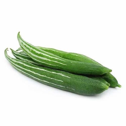 Snake Gourd - Fresh Quality, Polythen Packaging | Chopped, Common Shape, Cooked Style for Human Consumption