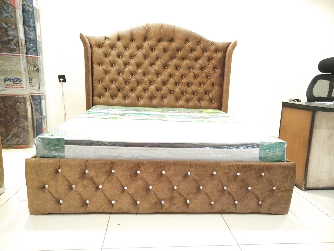 King size double bed