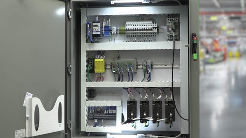 Panel  - Material: Iron