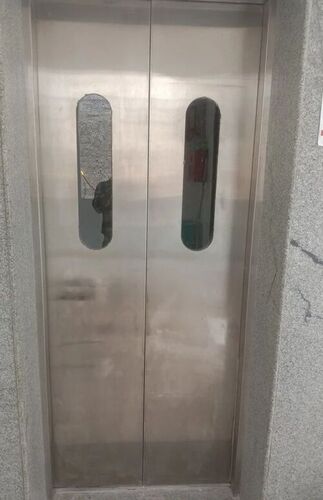 SS Auto Door Lift