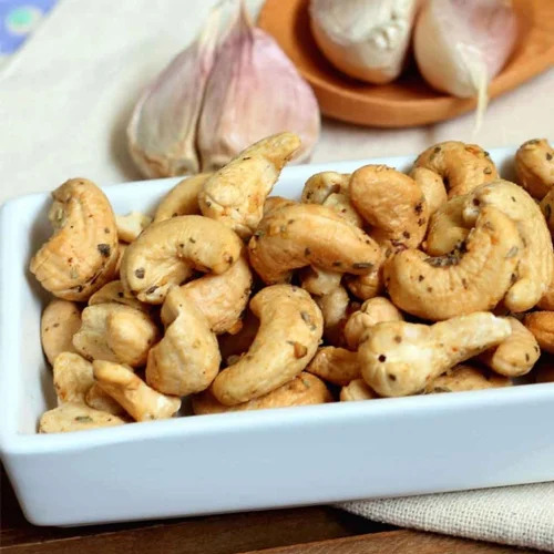 Burnt Garlic Roasted Cashew Nuts - Deliciously Roasted Vegetarian Snack | Flavorful Burnt Garlic, Crunchy Cashew Nuts, Roasted to Perfection