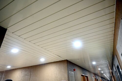 184C Linear Metal False Ceiling - Heat Transfer Coefficient: Heat  Proof