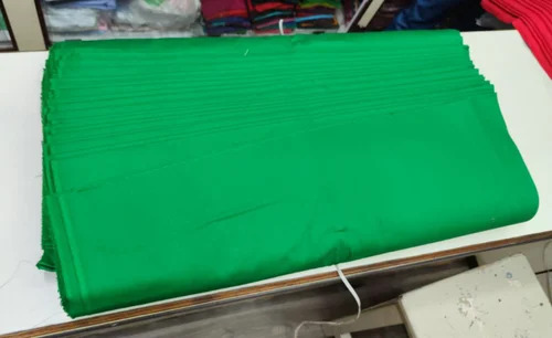 Cotton Drill Fabric - Green Cotton Drill Fabric, Washable and Shrink Resistant for Textile Industry Applications, Plain Texture and Pattern