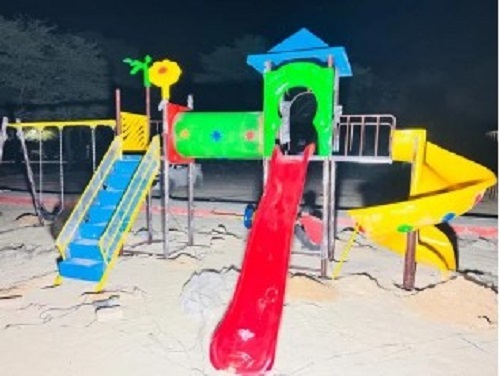 Outdoor FRP Multi Play Station