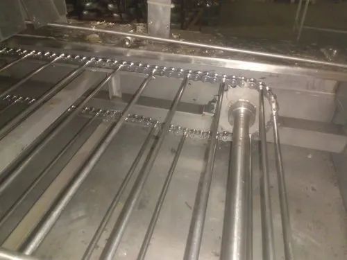 Stainless Steel Conveyor Belts - Color: Selver