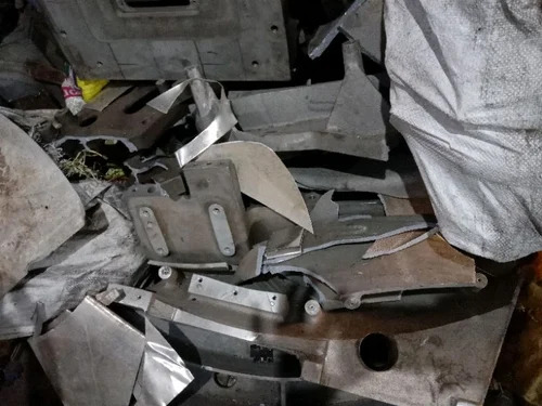 Aluminium Scrap Material - Color: Silver