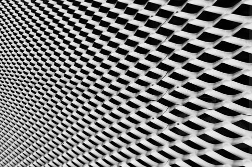 Expanded Metal Sheets - Durable Metal, Customized Size, Fine Finished, Silver Color | Long Lasting for Industrial Applications