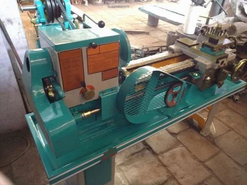 Heavy Duty Lathe Machine