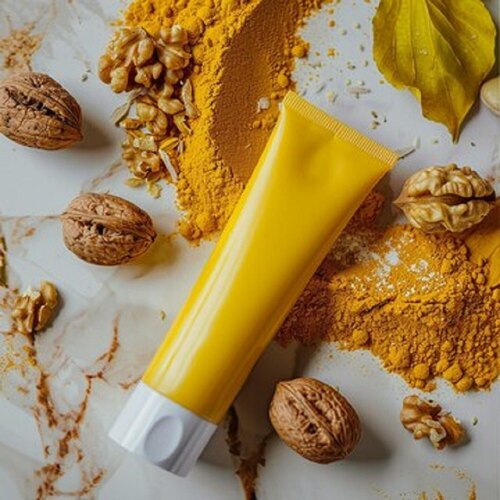 Turmeric Face Wash - Attributes: Uv Blocking