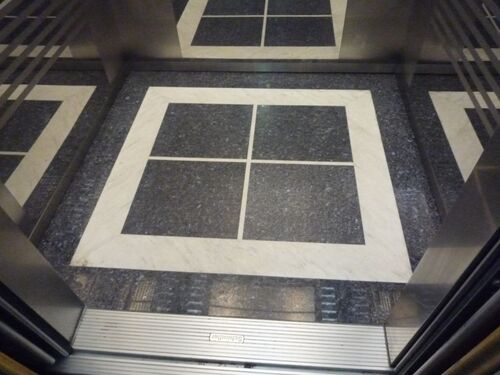 Elevator Floor - Capacity: Standard