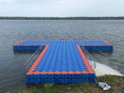 Floating Dock - Capacity: ---------------