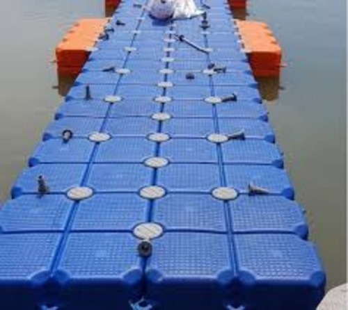 Floating Pontoon - Capacity: ---------------