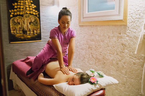 Thai Massage in Kanpur 