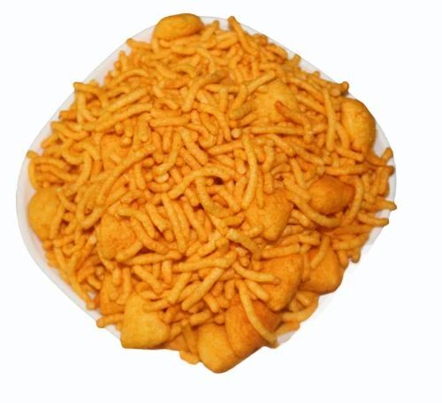 Roasted Corn Triangle Namkeen - 1 Kilogram Packet, Good Quality, Salty & Spicy Taste, 6-Month Shelf Life