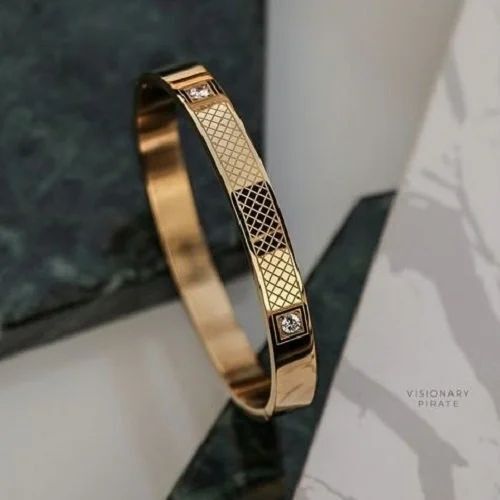 Artifical Designer Necklace - Color: Gold