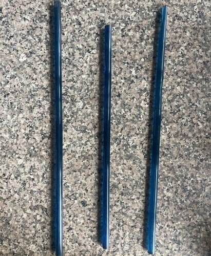 GLASS ROD
