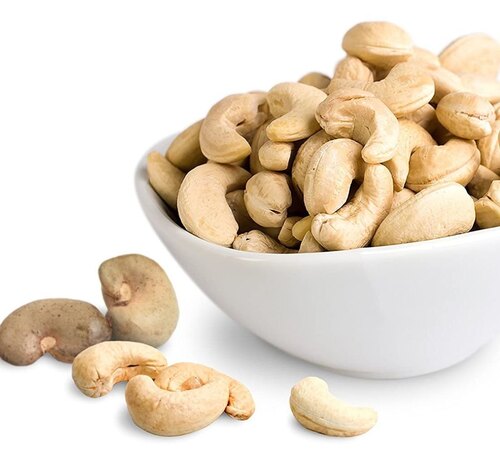 Cashew Nut - Loose Broken 2% Moisture, Organic White Color, Common Cultivation Type, Unique Flavor Profile