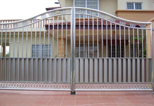 Stainless Steel Gate - Color: Silver