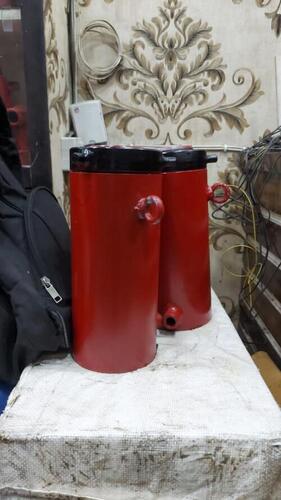 Hydraulic Cylinders - Color: Red
